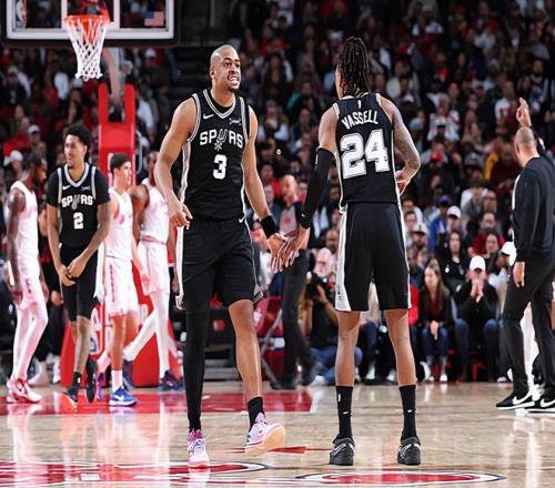 基米希左大,腿后侧肌腱,发炎,新葡京,新葡京app,新葡京娱乐,新普京赌场