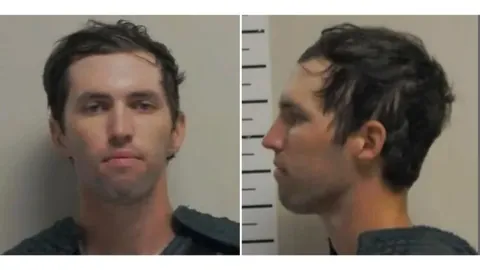 “英超16轮战报：利物浦与富勒姆2-2战平，精彩瞬间回顾”